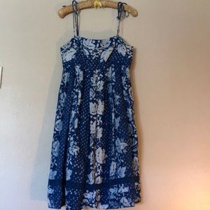 Gap Blue and white floral linen sundress